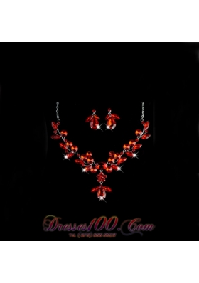 Stunning Crystals Alloy Plated Wedding Jewelry Set Including Necklace And Earrings