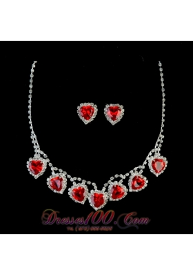 Gorgeous Sweetheart Shaped Rhinestones Necklace And Earring Set