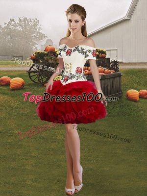 High Quality Tulle Off The Shoulder Sleeveless Lace Up Embroidery and Ruffles in Wine Red