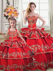 Sleeveless Satin and Organza Floor Length Lace Up Quinceanera Gowns in Red with Embroidery and Ruffled Layers