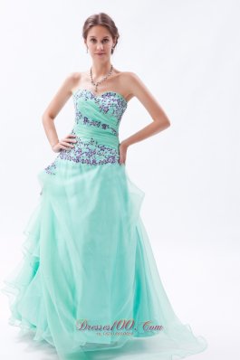 2013 Apple Green Empire Sweetheart Prom Dress Embroidery with Beading Floor-length Organza
